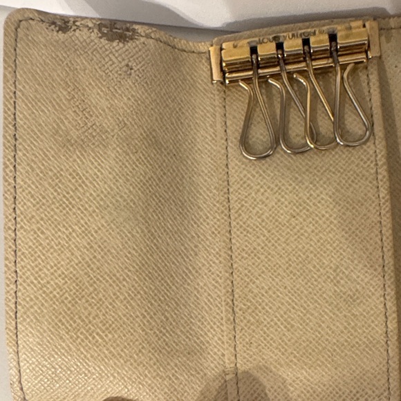 Louis Vuitton Damier Azur 4 Hook Key Case. Authentic - Picture 6 of 7